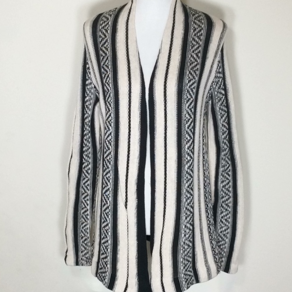 CHAPS Black & Cream Open Front Cardigan